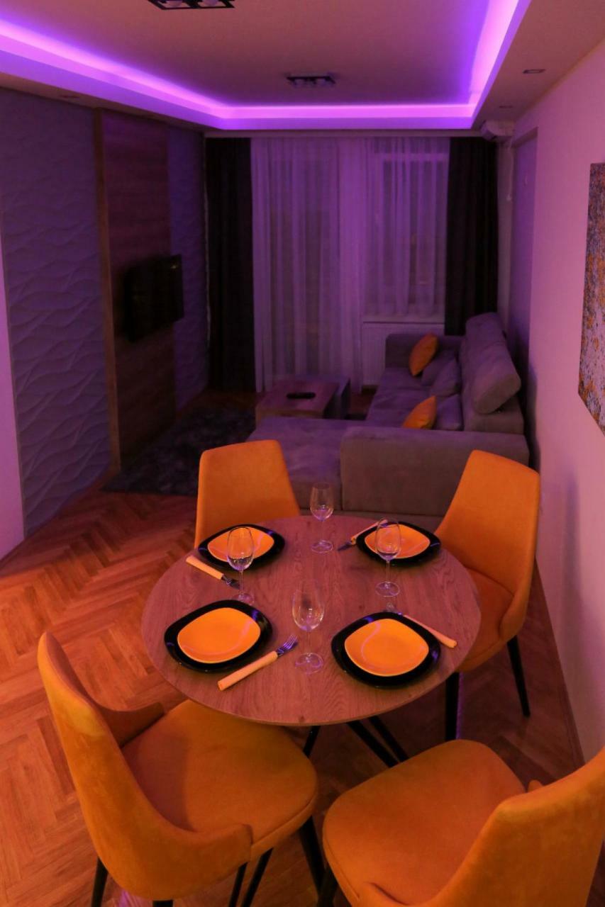 Jacuzzi Oasis Apartment Novi Sad Dış mekan fotoğraf