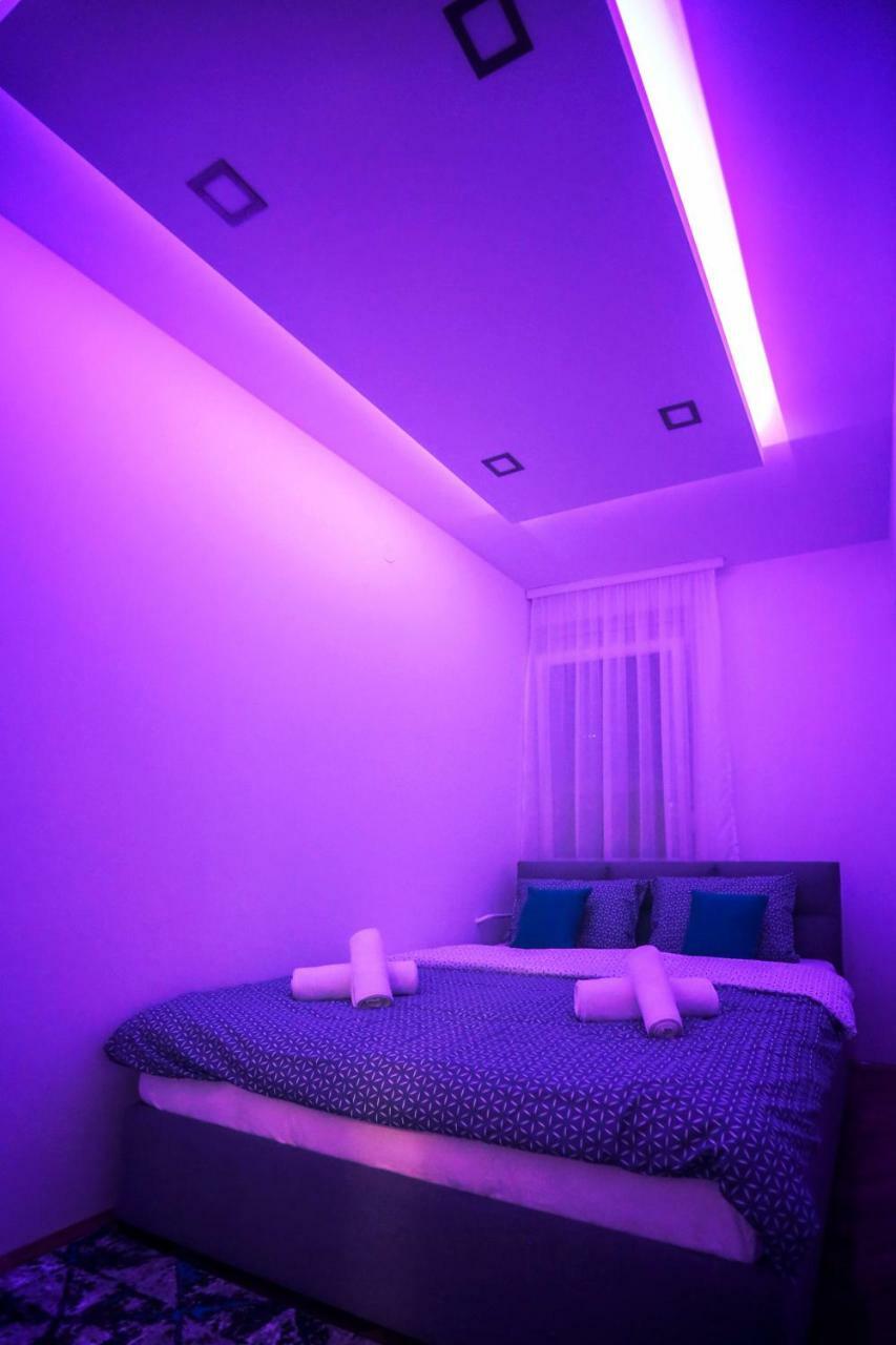 Jacuzzi Oasis Apartment Novi Sad Dış mekan fotoğraf