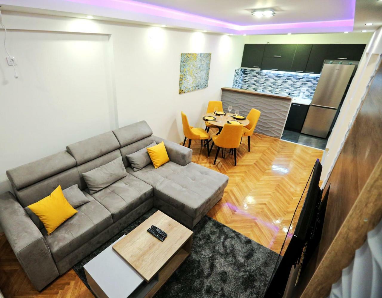 Jacuzzi Oasis Apartment Novi Sad Dış mekan fotoğraf